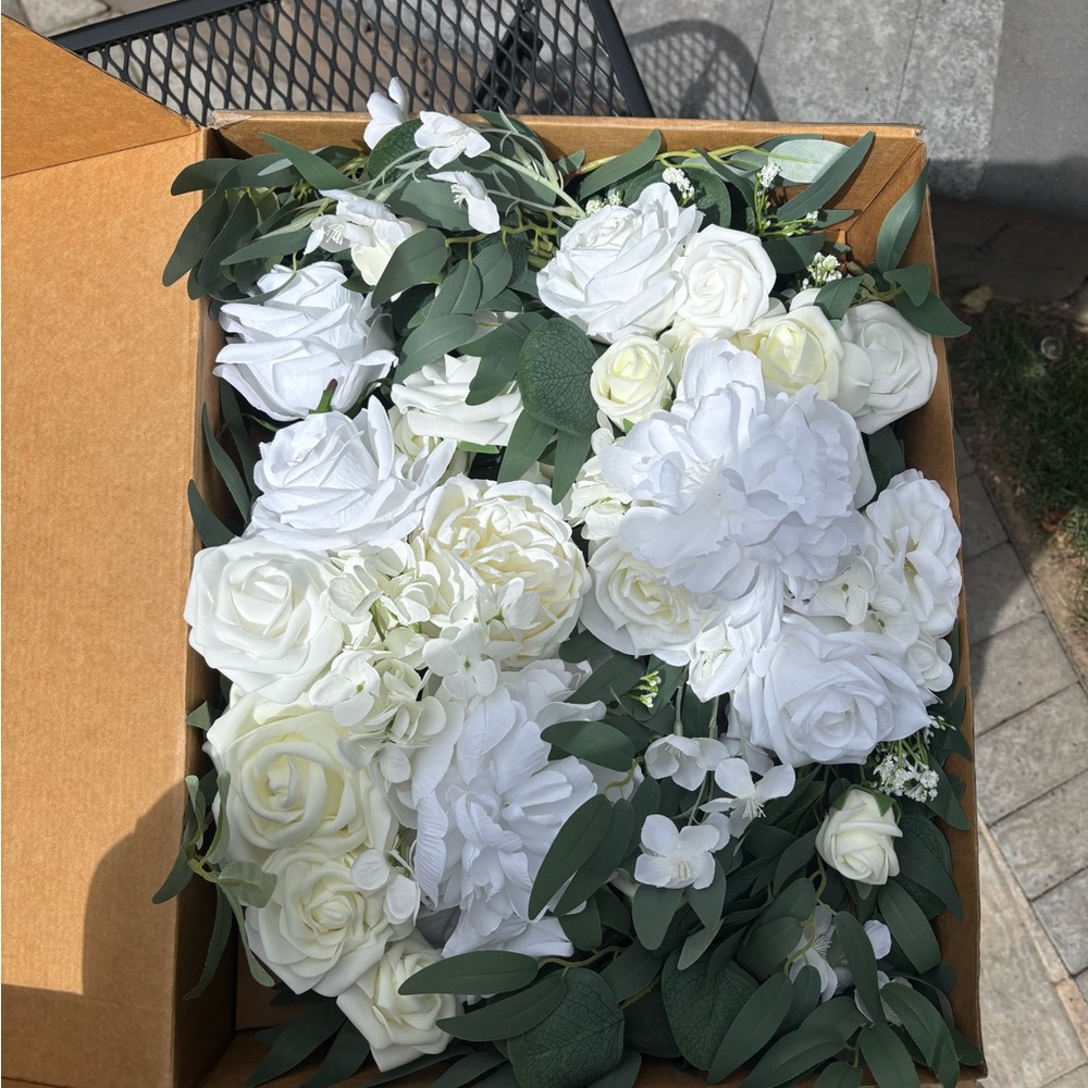 Ling’s Moment FLOWER ARCH DECOR WITH DRAPES IN WHITE & SAGE - Picture 10 of 10
